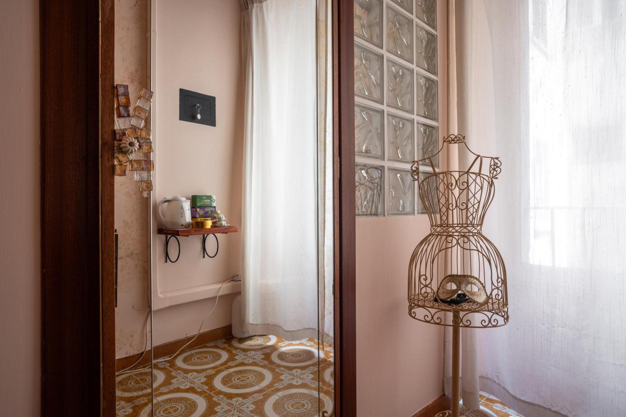 Il Leoncino Bed & Breakfast Roma Ngoại thất bức ảnh